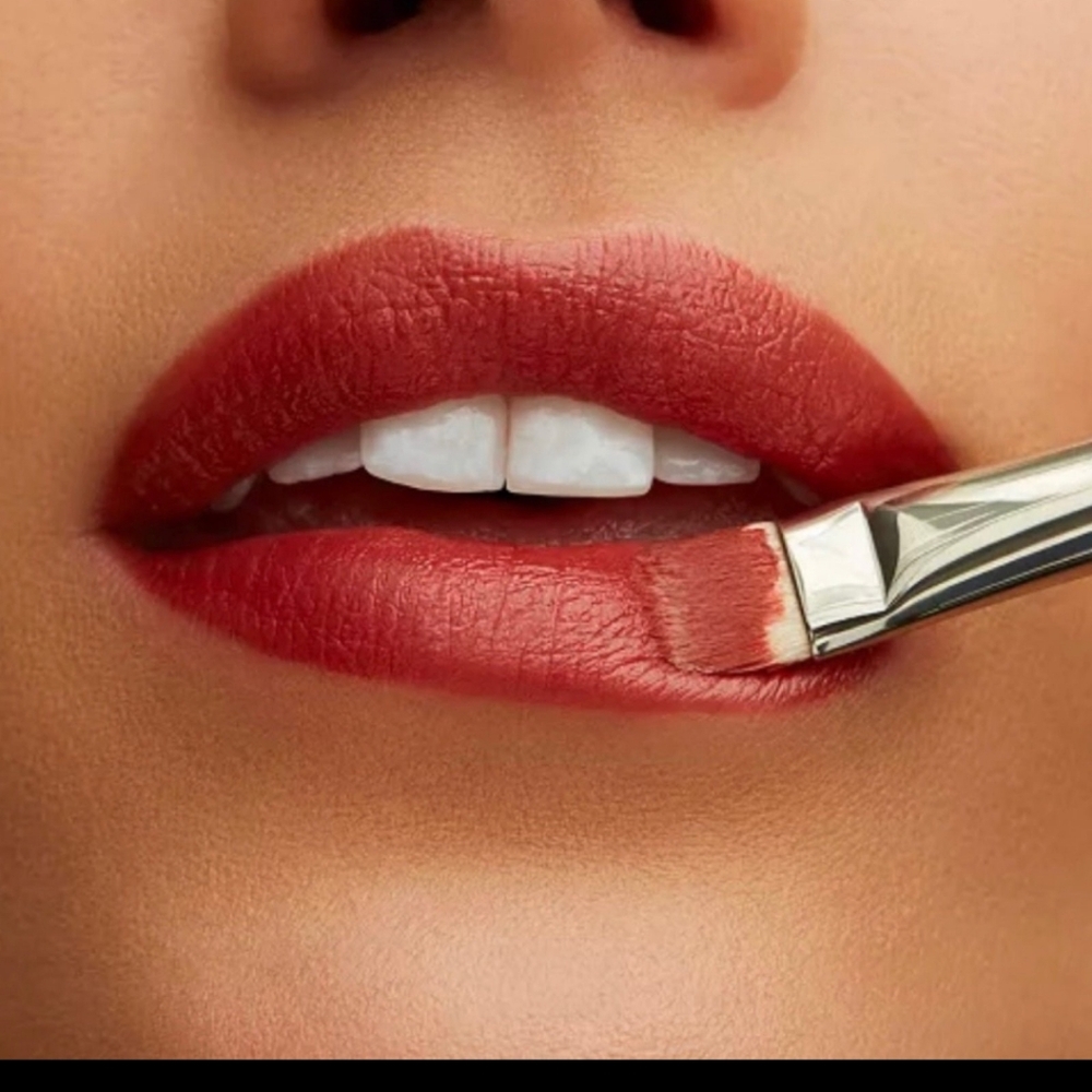 MAC Lustreglass Lipstick PDA 549